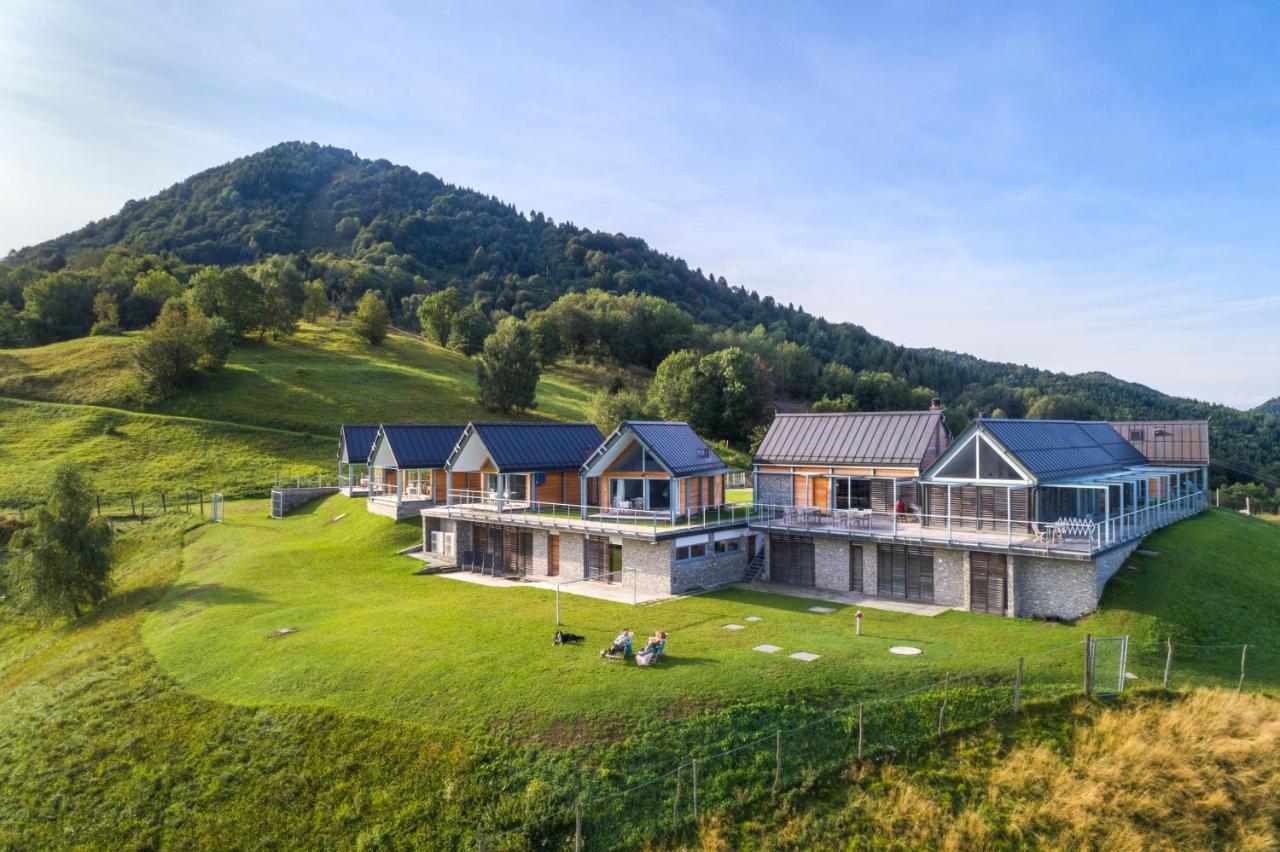Nebesa Chalets 科巴里德 外观 照片